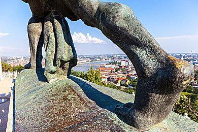 《咩咩启示录》第二弹DLC宣布延期 2023年末推出